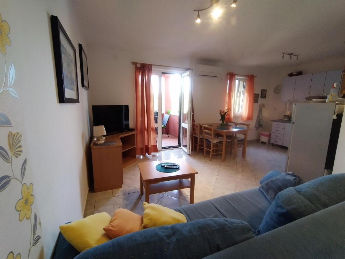 No Stress On Cres Apartment Bagian luar foto