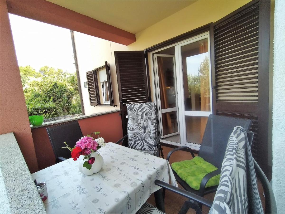 No Stress On Cres Apartment Bagian luar foto
