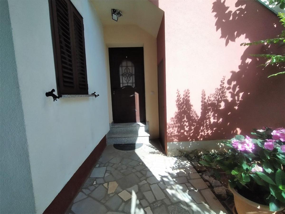 No Stress On Cres Apartment Bagian luar foto