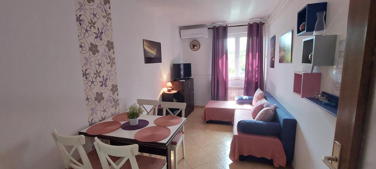 No Stress On Cres Apartment Bagian luar foto