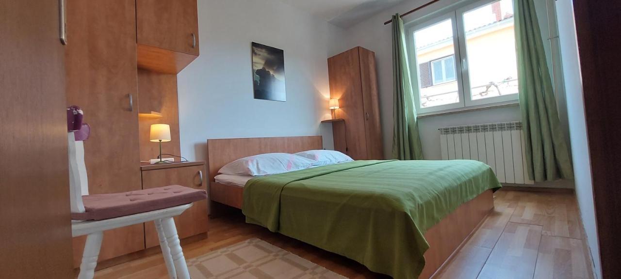 No Stress On Cres Apartment Bagian luar foto