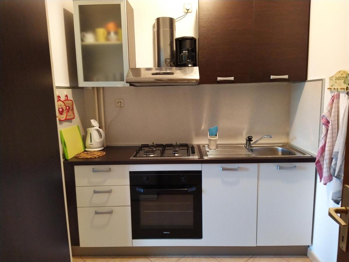 No Stress On Cres Apartment Bagian luar foto